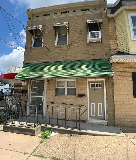 Primary Photo - 721 Market St