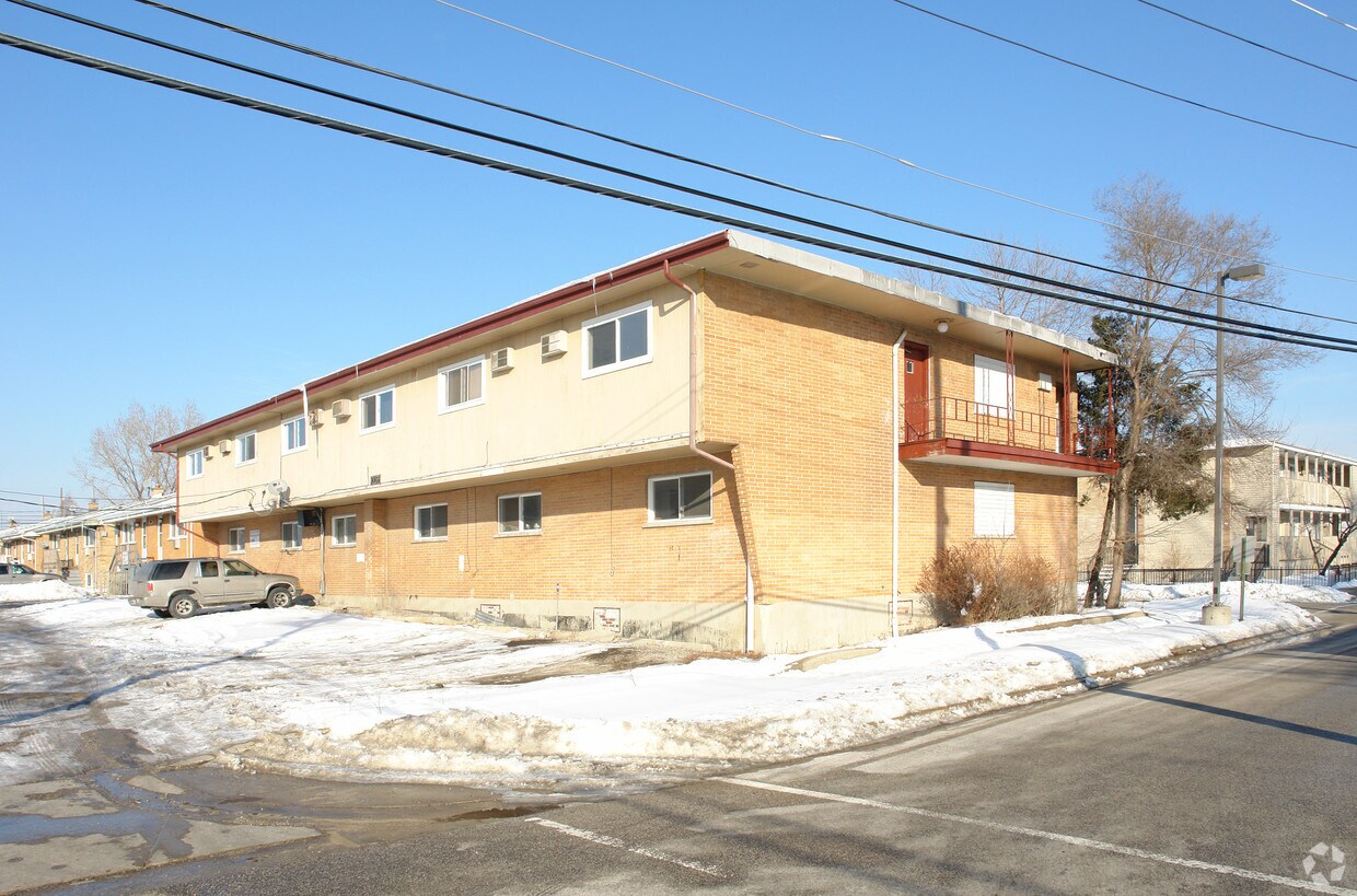 Building Photo - 3002 Ruth St