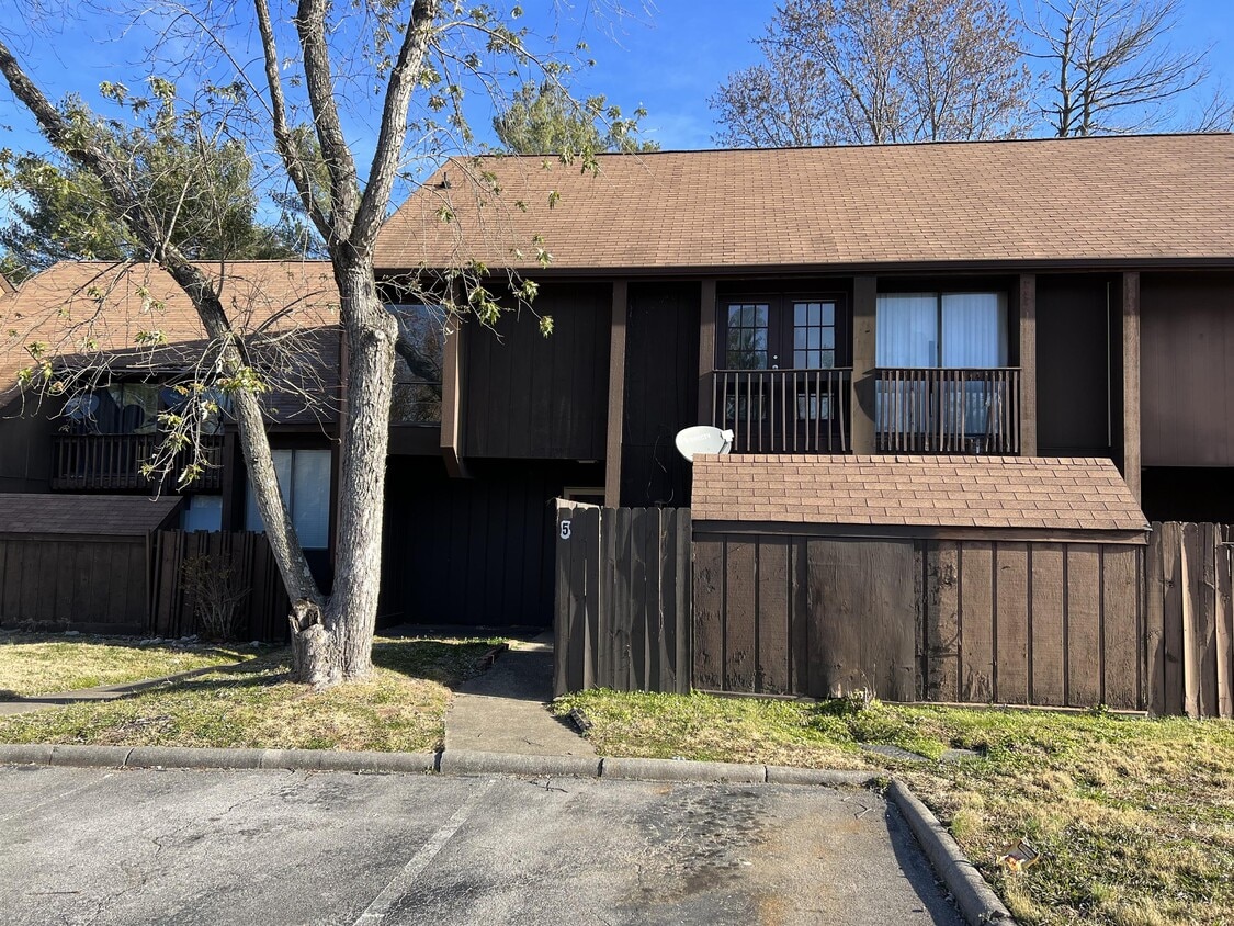 Photo - 5 Sycamore Ct (Nashville, TN)