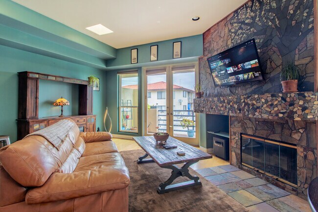 Building Photo - 1431 S Leland St