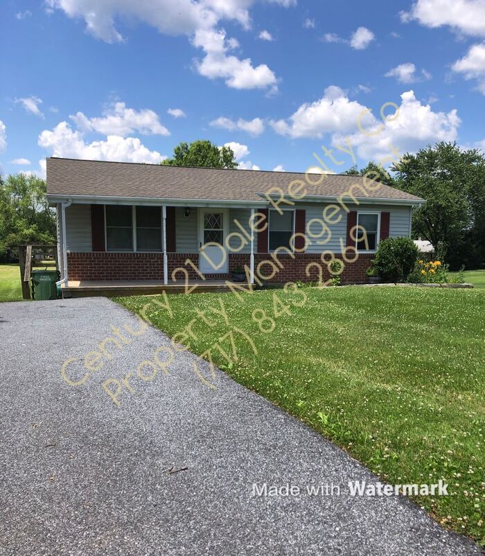 Foto principal - 4 Bedroom in Central York School District