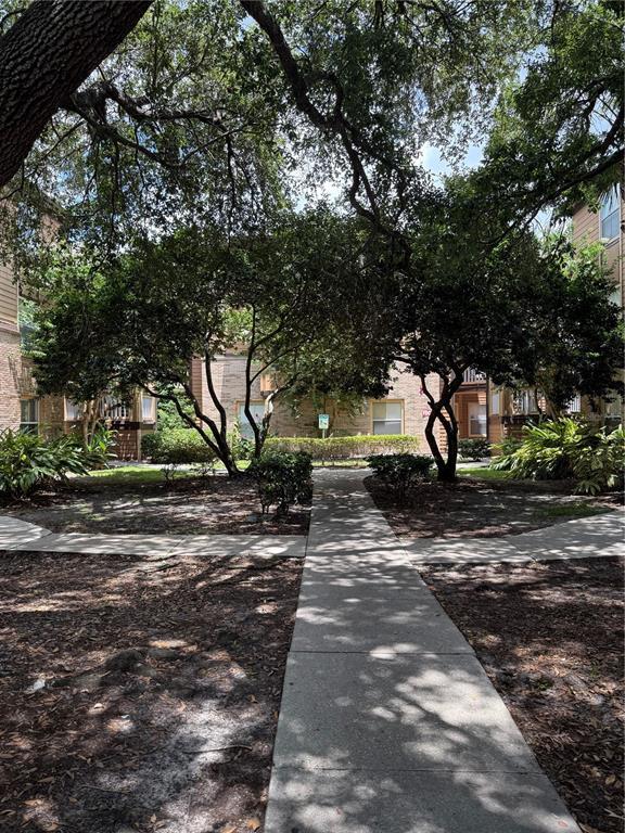 Foto del edificio - 490 N Pin Oak Pl