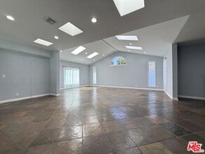 Building Photo - 15962 Gault St