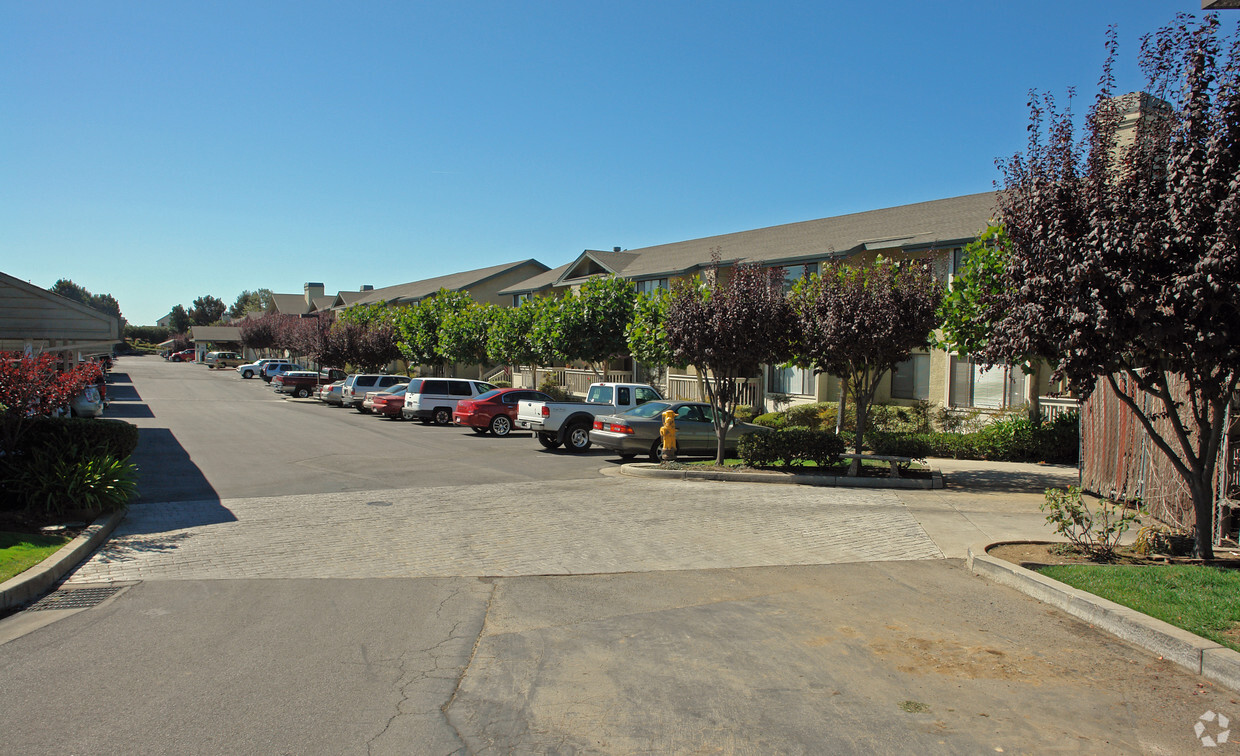 Foto principal - Valley Heights Senior Rental Community