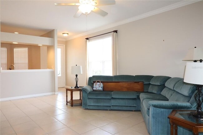 Foto del edificio - 5532 Sir Churchill Dr