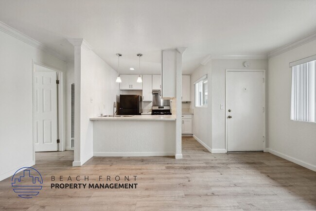 Foto del edificio - Newport Terrace Apartments