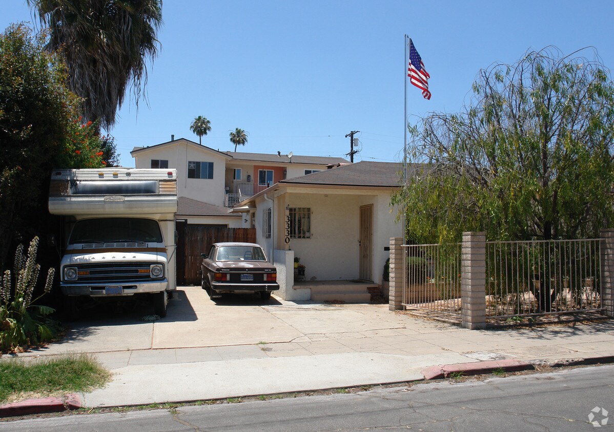 Primary Photo - 3330 32nd St