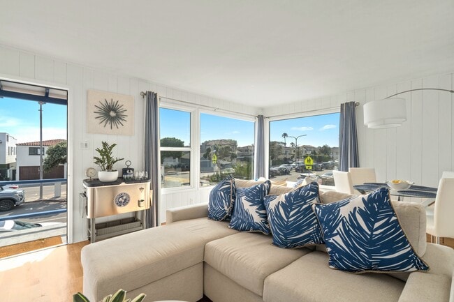 Foto del edificio - 2464 Hermosa Ave