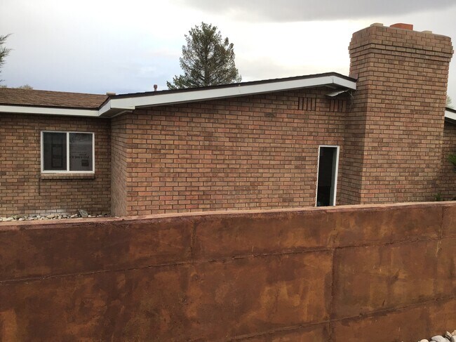 Privacy wall blocks sound as well as adds privacy and protection - 607 S 5th St