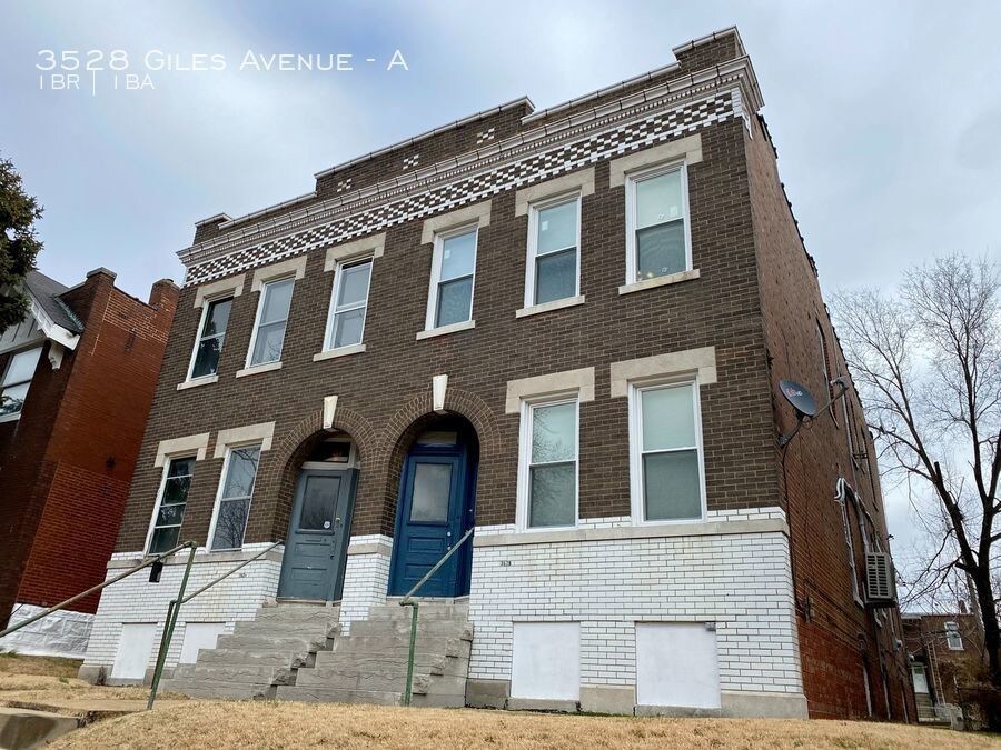 Primary Photo - 3528 Giles Ave