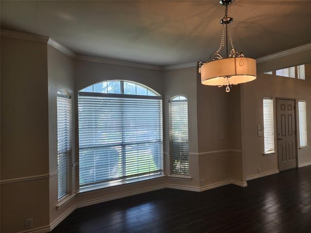 Foto del edificio - 3445 Danbury Ln