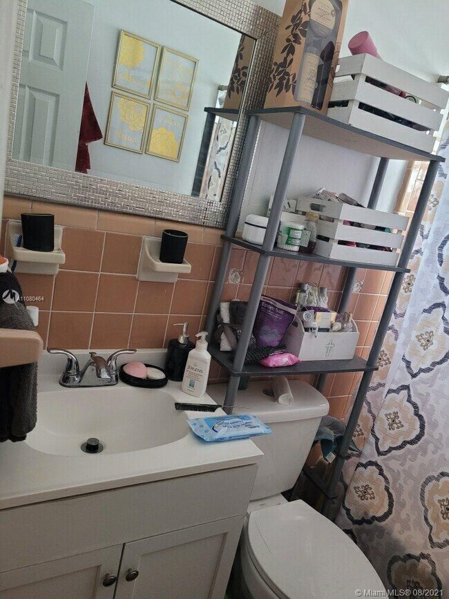 Building Photo - 3401 NW 80th Terrace