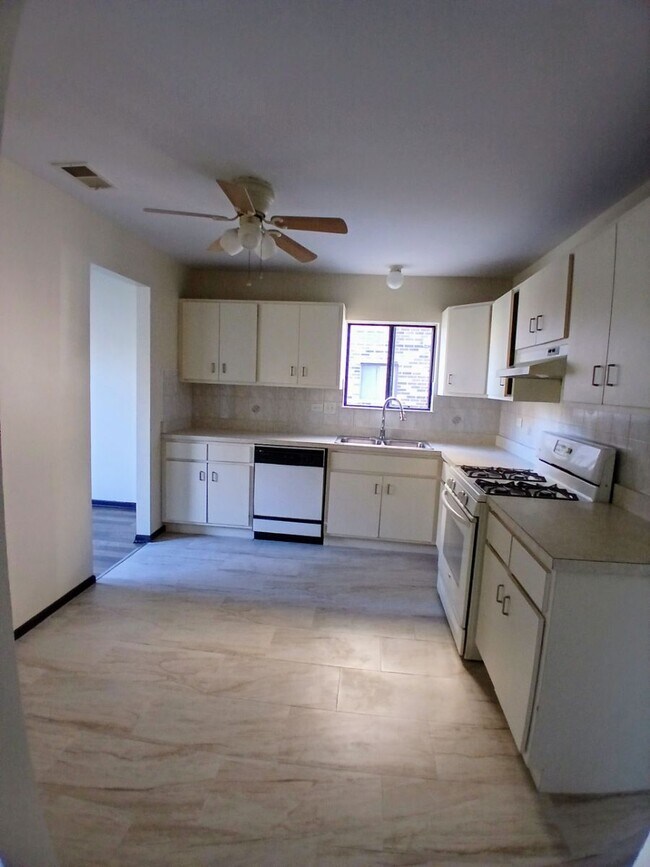 Foto del edificio - 9103 Franklin Ct