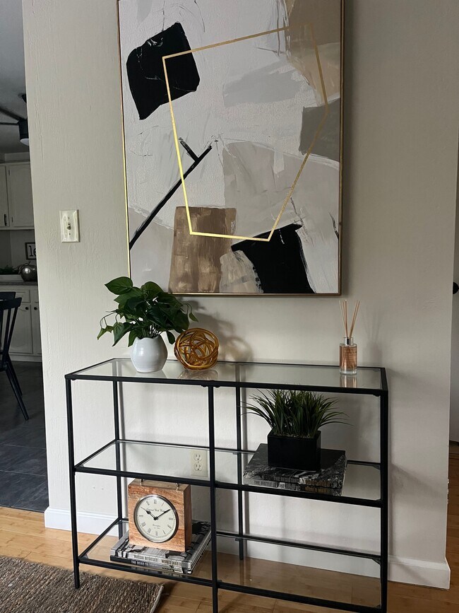 Photo - 312 Walnut Blvd House