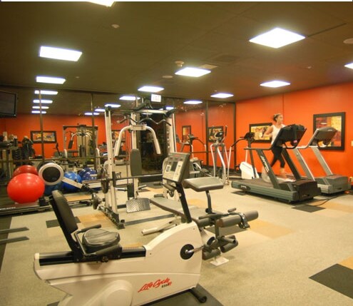 Sala de ejercicios - 500 N St
