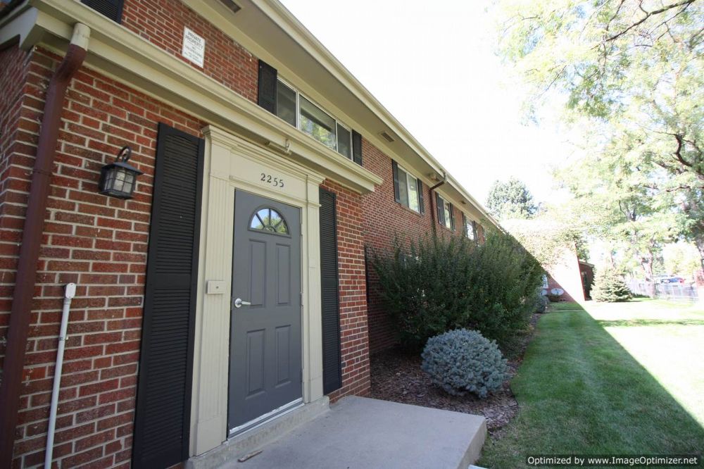 Foto principal - 2255 Olive St