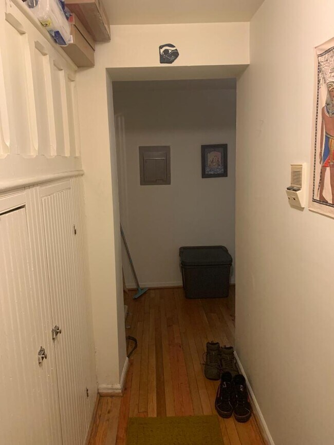 Foto del edificio - 226 W Michigan Ave