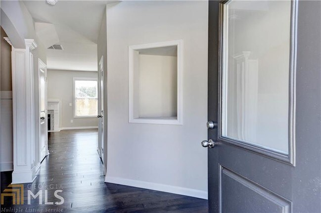Building Photo - 2357 Bear Paw Dr