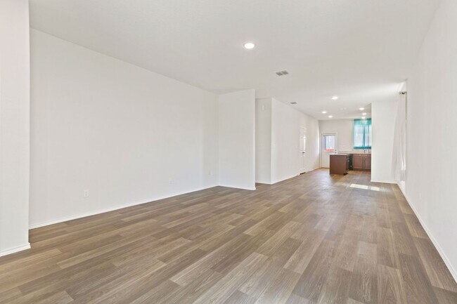 Building Photo - 7340 Harvest Bay