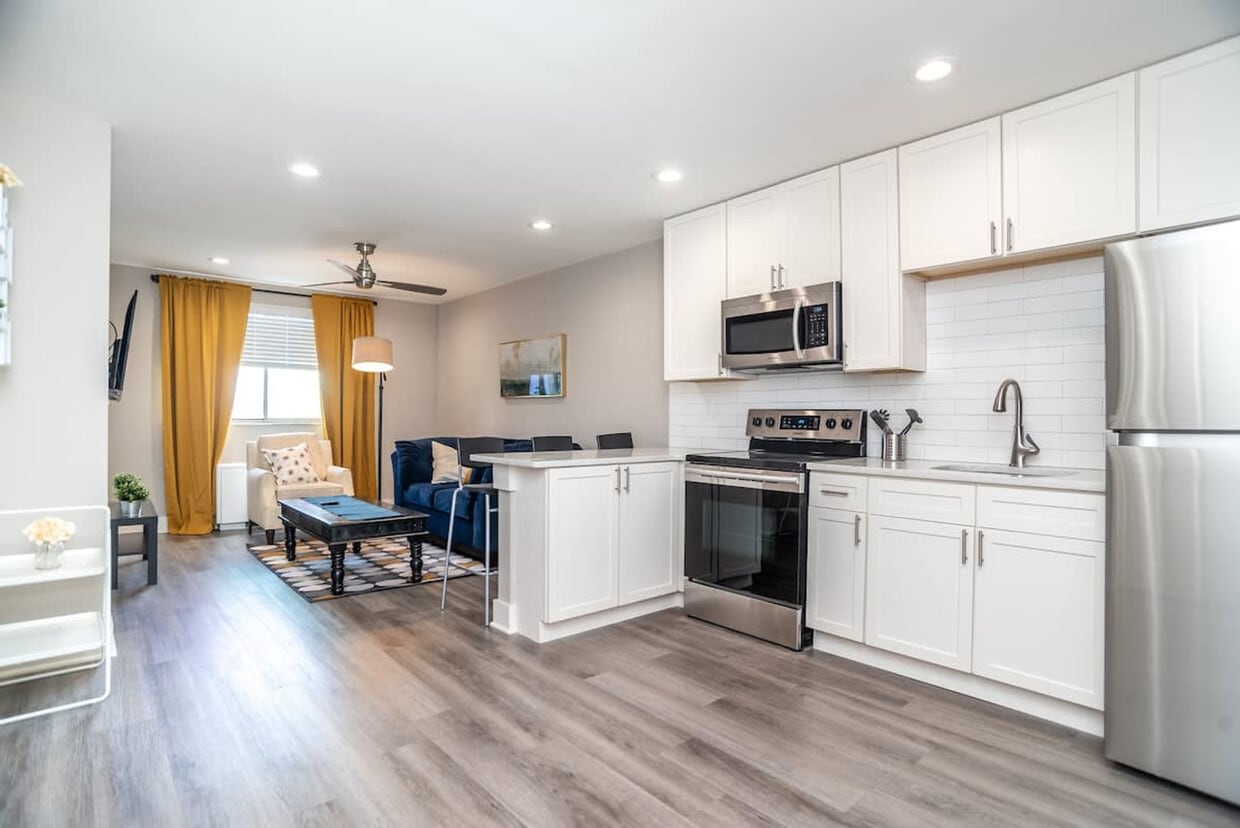 Foto principal - 215 Piedmont Ave NE