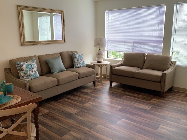 Foto principal - 2615 SW Barton St