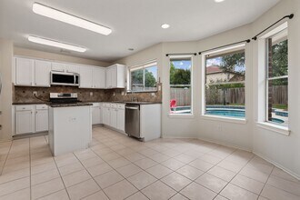Building Photo - 22523 Holly Lake Dr