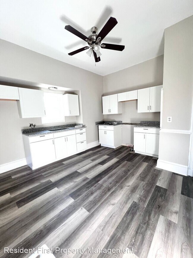 Foto del edificio - 3 br, 1.5 bath House - 31 E North Avenue