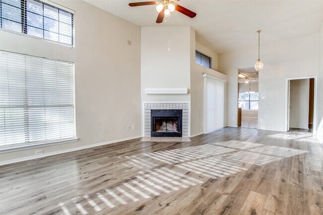 Foto del edificio - 451 Appomattox Dr