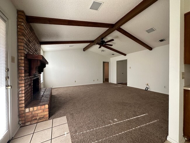 Foto del edificio - Single Family Home