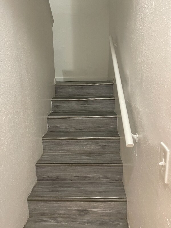 Foto del edificio - 220 W 9th St