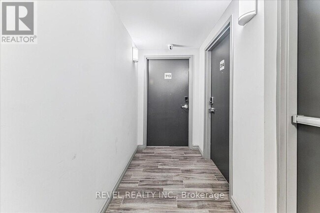 Photo du bâtiment - 275-F275 Larch St