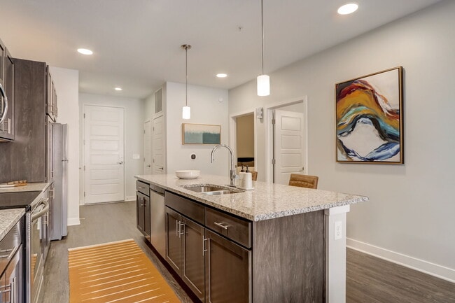 Building Photo - Wesmont