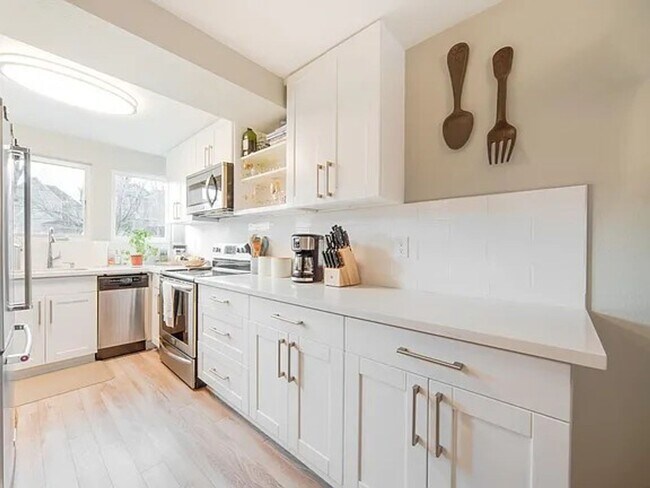 Foto del edificio - First Hill/Central District Townhome