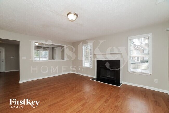 Building Photo - 5830 Burdett Ridge Dr