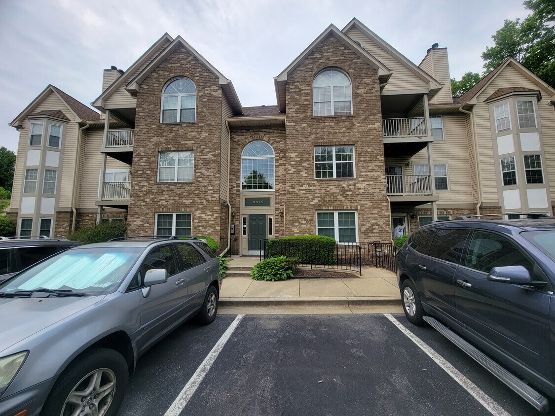 9815 Lake Pointe Ct Unit 104, Upper Marlboro, MD 20774 Condo for Rent