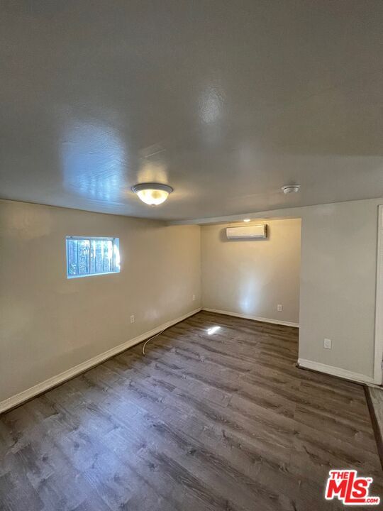 Foto del edificio - 3423-3425 Walton Ave