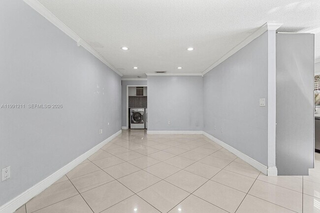 Foto del edificio - 6854 NW 173rd Dr