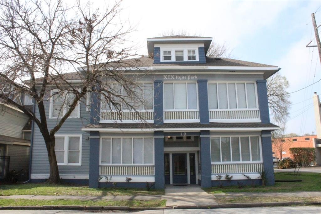 Foto principal - 19 Hyde Park Blvd