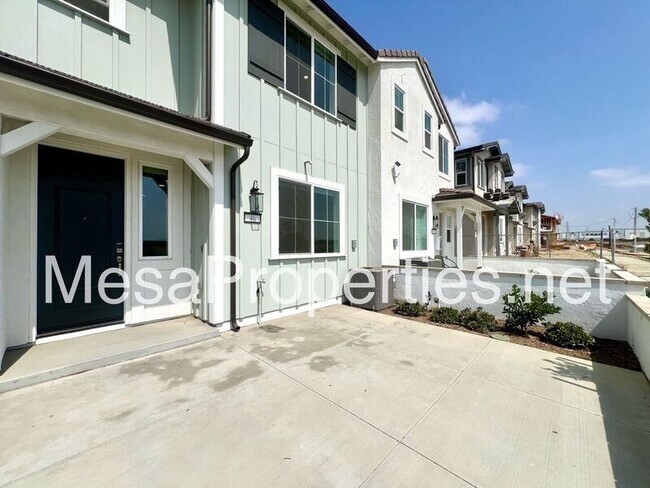 Building Photo - 4253 Hollyhock Paseo