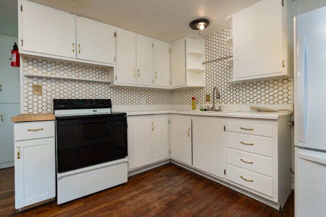 Foto del edificio - 861 Grand Ave