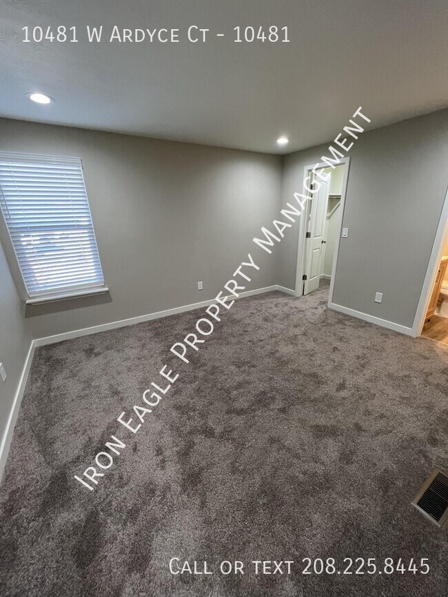 Foto del edificio - 10481 W Ardyce Ct