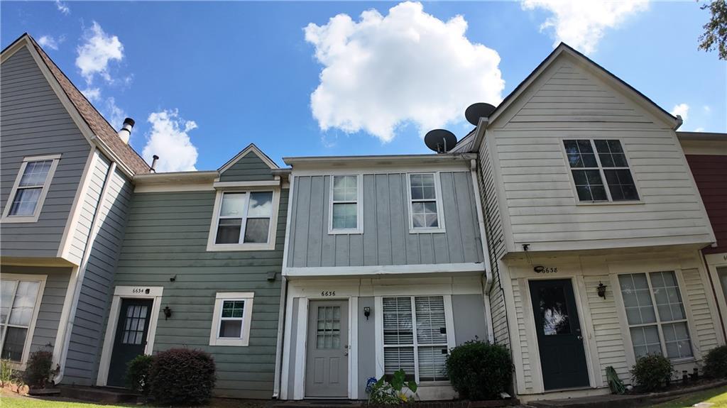 Foto principal - 6636 Witherington Ct NW