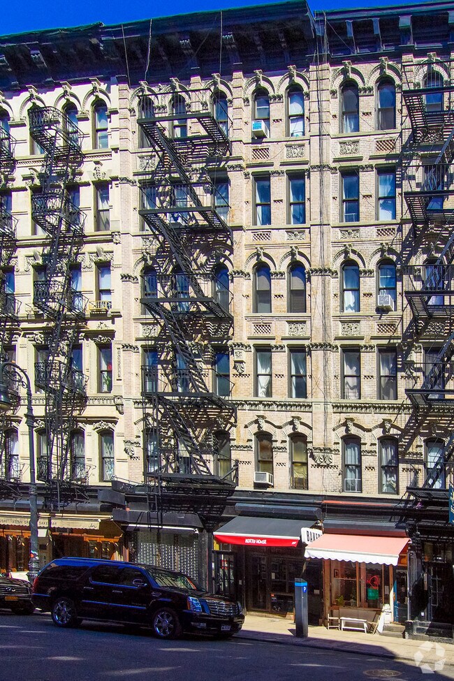 250 Broome St Apartments New York, NY