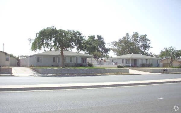 Primary Photo - 10812-10822 Carmenita Rd