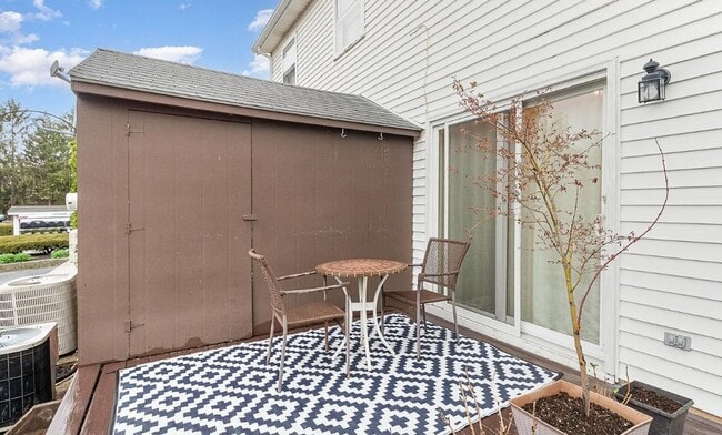 Building Photo - 2 Bedroom Townhome in Mechanicsburg