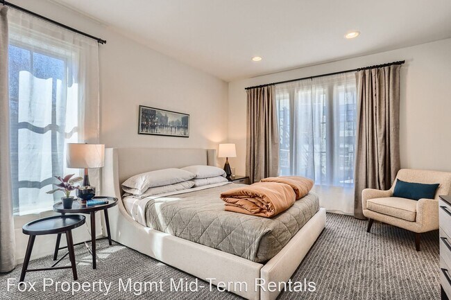 Foto del edificio - 2 br, 2.5 bath House - 2431 Stout St