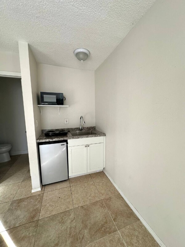 Building Photo - 6125 Glenn Barr Orlando, Fl