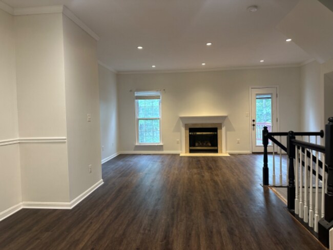 Building Photo - 21738 Kings Crossing Terrace