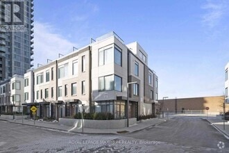 Building Photo - 1030-1030 Portage Pkwy