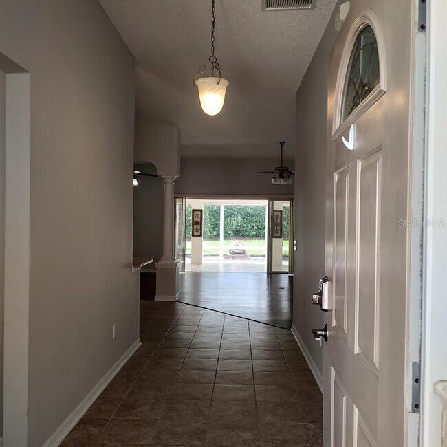 Building Photo - 1179 Bethune Way